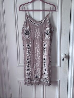 Anthropologie Maeve Tan Embroidered Sleeveless Mini Slip Dress Lined X Large